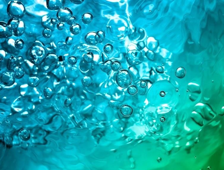 水处理知识|汽车制造领域也需要超纯水设备？具有什么作用？